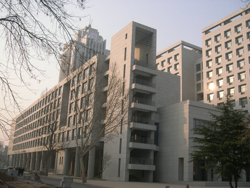 山东大学